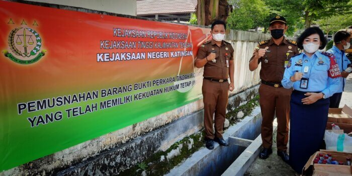 Kejari Katingan Dan Rupbasan Palangka Raya Musnahkan Barang Rampasan