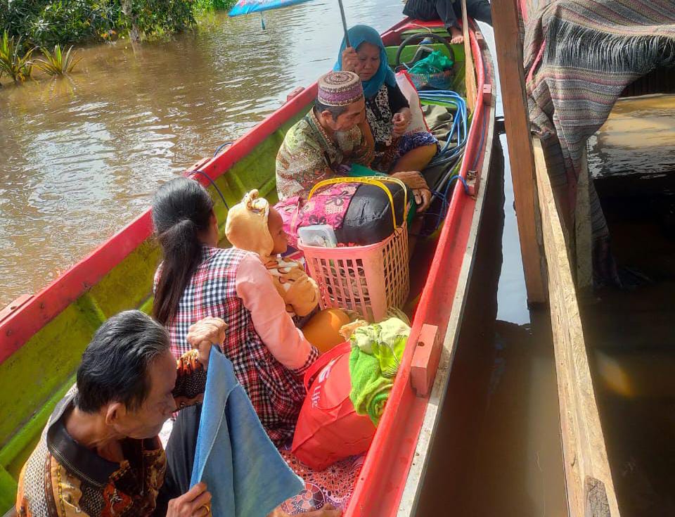 147 Korban Banjir Di Pulang Pisau Mengungsi Kalteng Co Selalu