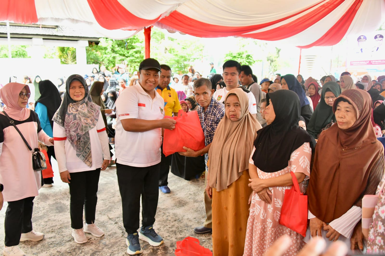 Wagub Buka Pasar Penyeimbang Untuk Warga Kota Palangka Raya Kalteng