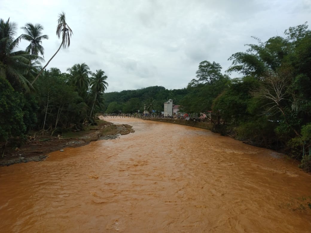 HST Tetap Tenggelam