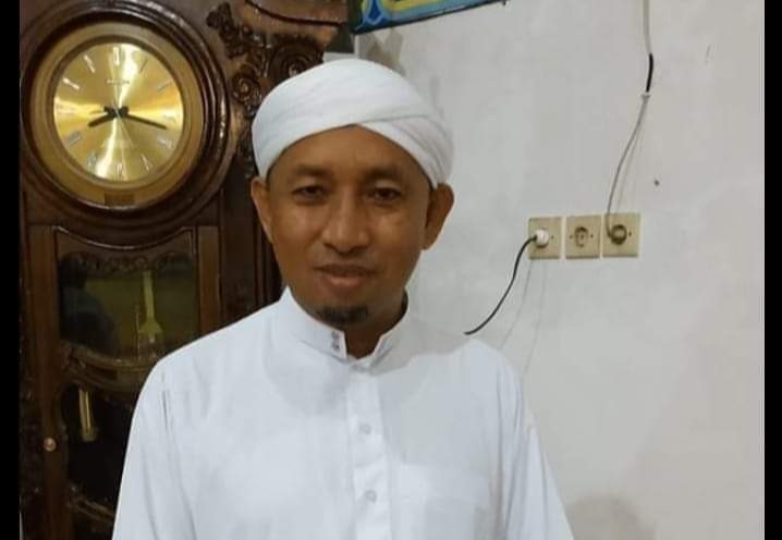 Guru Muhsin Dimakamkan