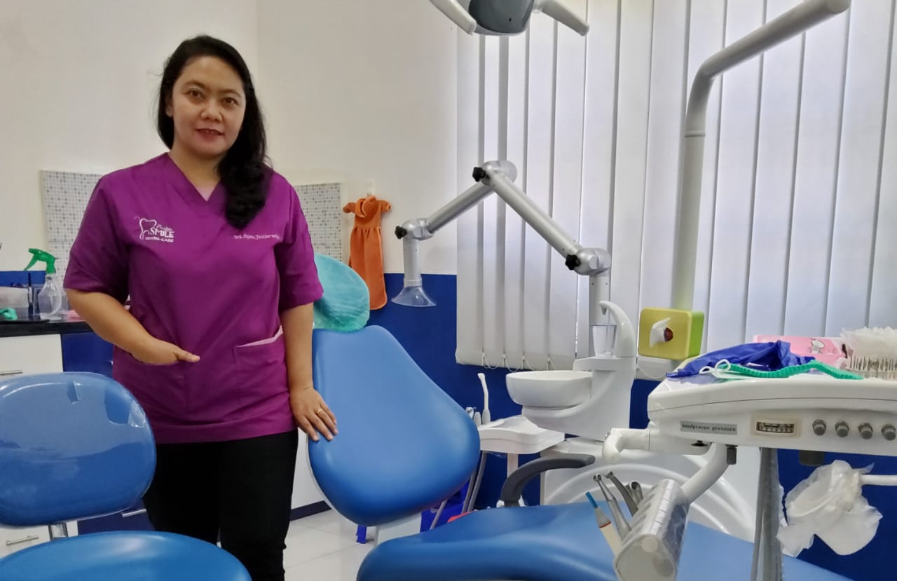 drg Agnes Frethernety M, Biomed/Dokter Gigi Umum