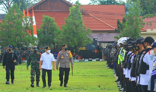 Gubernur Kalteng H Sugianto Sabran, Kapolda Kalteng Irjen Pol Dedi Prasetyo, Danrem 102/Pjg Brigjen TNI Purwo Sudaryanto