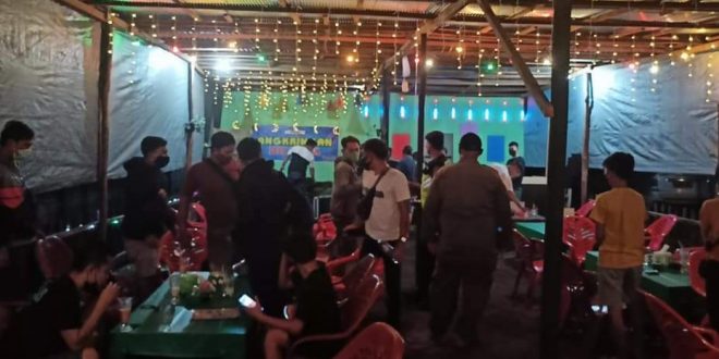 Satgas Tindak Tegas Kafe yang Langgar Aturan