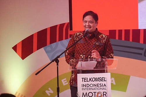 Airlangga Hartarto Ajak Akademisi Beri Sumbangsih Penanganan Covid-19