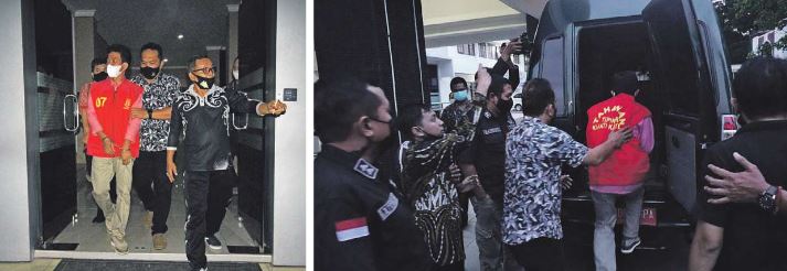 DIEKSEKUSI: Direktur PDAM Kapuas Agus Cahyono saat digiring tim Kejati Kalteng menuju Ru-tan Klas II A Palangka Raya, Jumat sore (25/6).