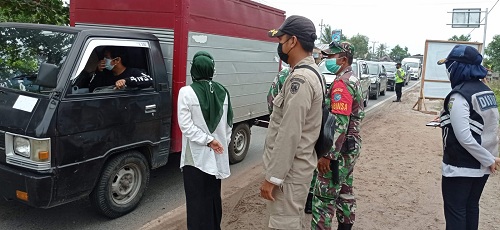 Tim Gabungan melakukan sosialisasi ketentuan keluar-masuk Kota Palangka Raya