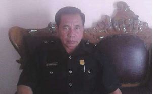 Ketua DPRD Gunung Mas Akerman Sahidar