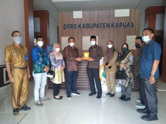 DPRD Kapuas Terima