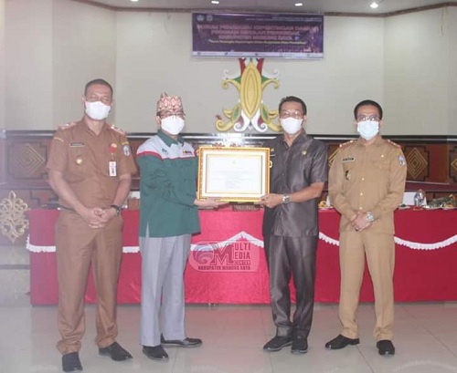 Bupati Mura Drs Perdie M Yoseph MA