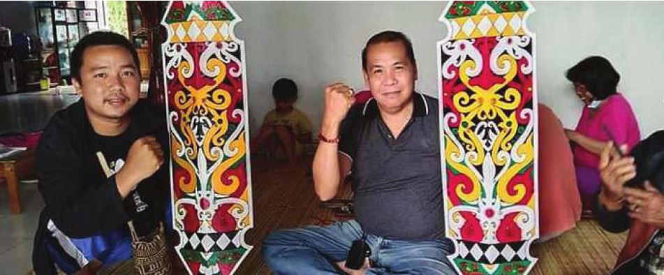 Anggota Dewan Perwakilan Rakyat Daerah Gunung Mas, Punding S Merang (kanan).