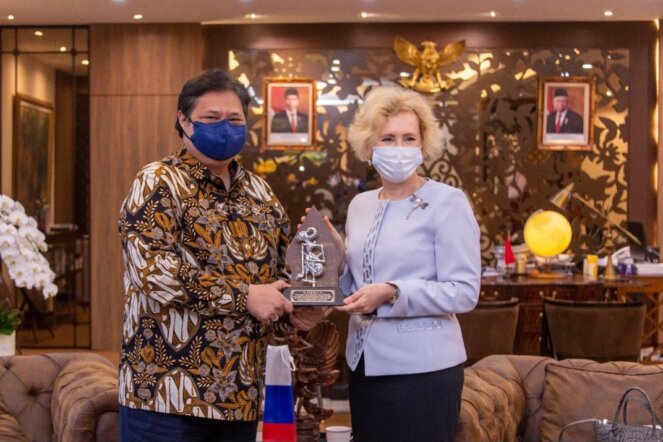 Tingkatkan Hubungan