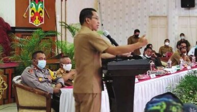 Sampaikan Sambutan