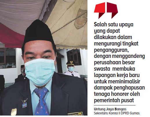 Sekretaris Komisi II Dewan Perwakilan Rakyat Daerah (DPRD) Kabupaten Gunung Mas, Untung Jaya Bangas