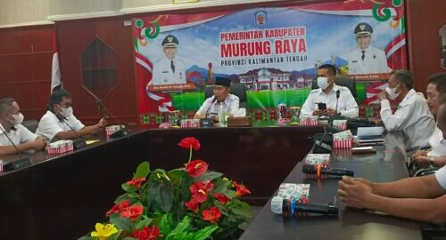 Bahas Penanganan Kelangkaan Minyak Goreng