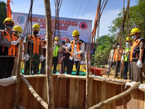 Jembatan Penghubung Bunut-Mentawa Resmi Dimulai
