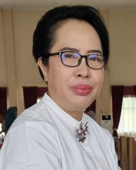 Kepala Dinas Koperasi UKM Perdagangan dan Perindustrian Kabupaten Katingan Henni