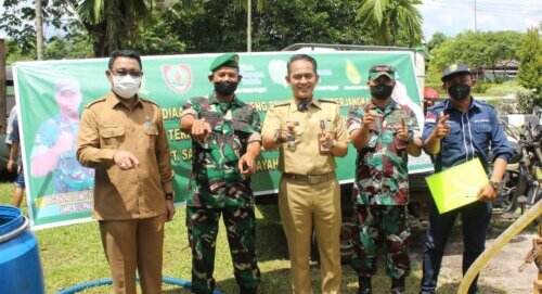 Penyaluran Minyak Goreng Murah di Kecamatan Pahandut