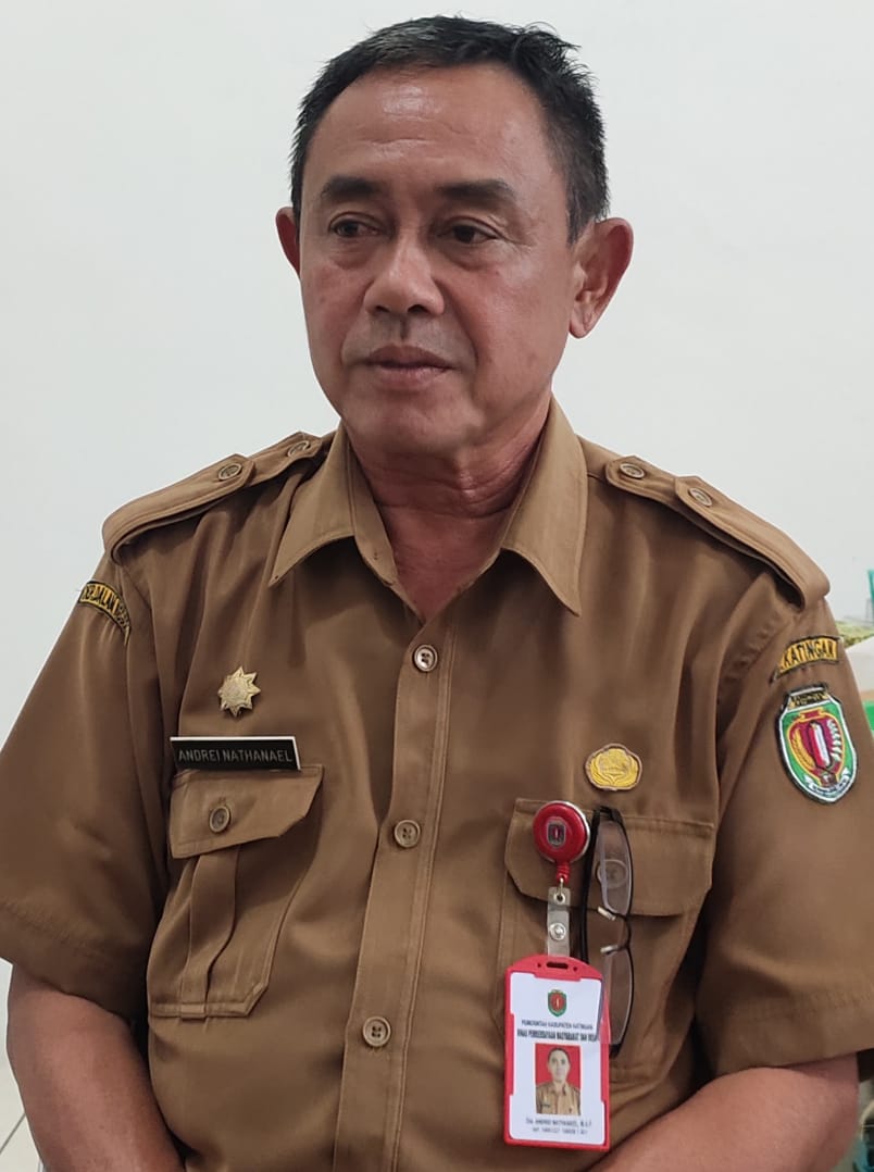 Kepala Dinas Pemberdayaan Masyarakat dan Desa Kabupaten Katingan Andrei Nathanael