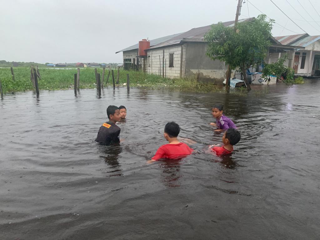 Banjir Mengintai Palangka Raya Delapan Kelurahan Terendam Air