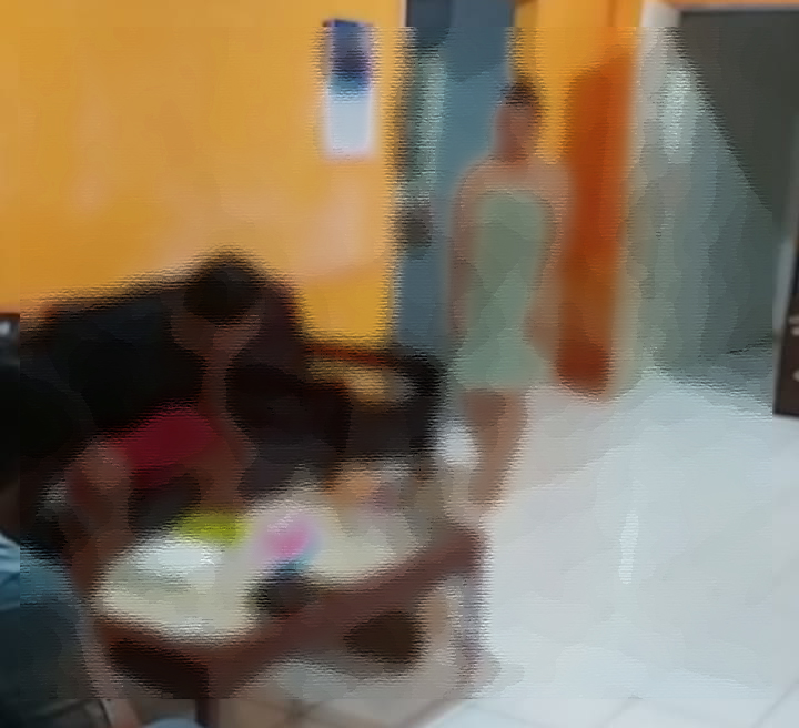 Diduga Selingkuh Di Rumah Dinas Oknum Kepala Kantor Pos