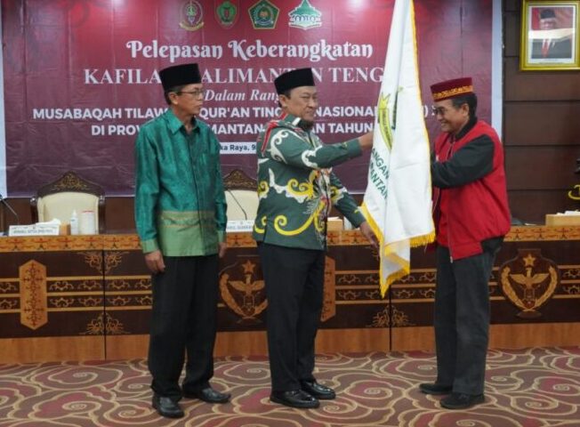 Keberangkatan Kafilah Kalteng Ikuti MTQ Nasional Dilepas