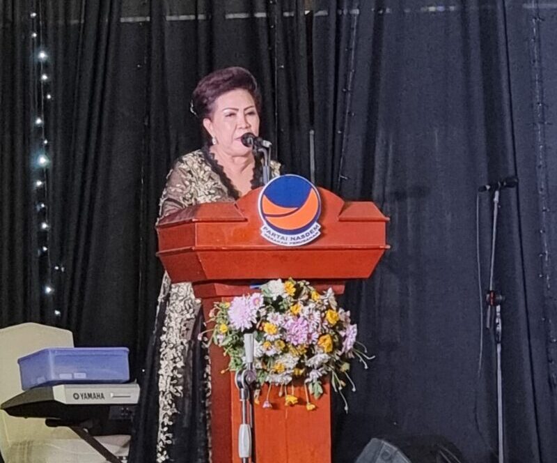 Keluarga Besar Partai NasDem Kalteng Gelar Ibadah dan Perayaan Natal Bersama