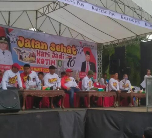 Jalan Sehat Kalteng Pos Dalam Rangka Memperingati Hut Kotim ke-70