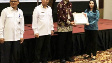 Komitmen Tekan Stunting, Bartim Terima Dua Penghargaan