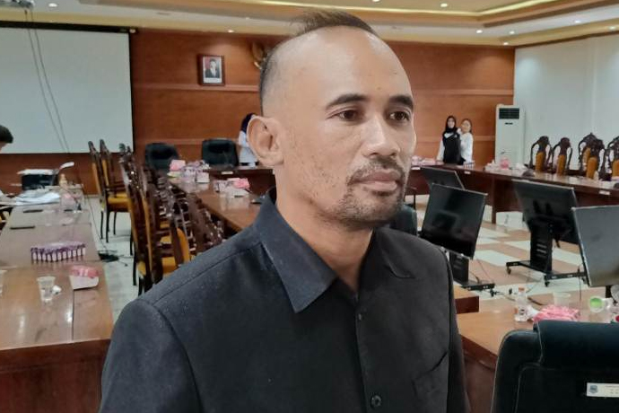 Anggota Komisi IV Dewan Perwakilan Rakyat Daerah (DPRD) Kabupaten Kapuas, Bendi