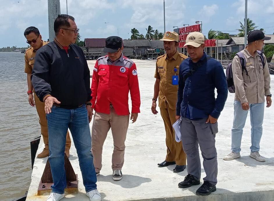 Kepala Dislutkan Prov. Kalteng Darliansjah melakukan kunjungan
