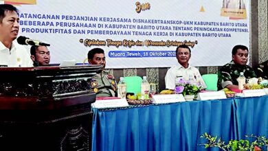 Disnakertranskop Barito Utara Membuka Rapat Ketenagakerjaan