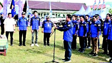 Nadalsyah Melantik Penggurus Karang Taruna
