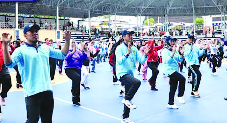 Pj Bupati Hadiri Senam Massal Haornas ke-40