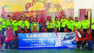 pelatihan alat berat NPE (non production equipnent) hasil kerja sama PT PAMA, PT KOG