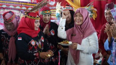 Asisten Ekbang Hadiri HUT Asosiasi Bawi Dayak