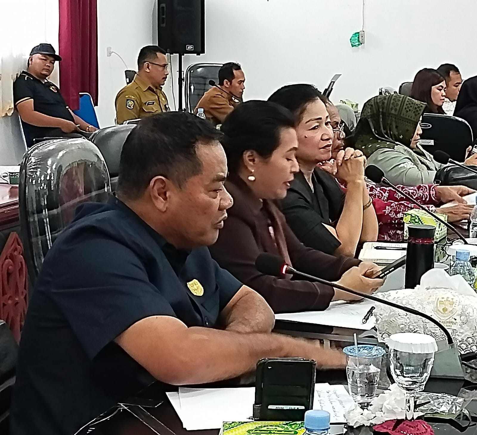 Anggota DPRD Gunung Mas Untung J Bangas