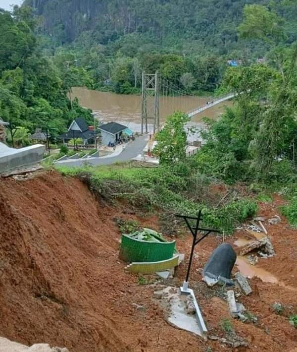 pariwisata di Desa Upon Batu mengalami amblas