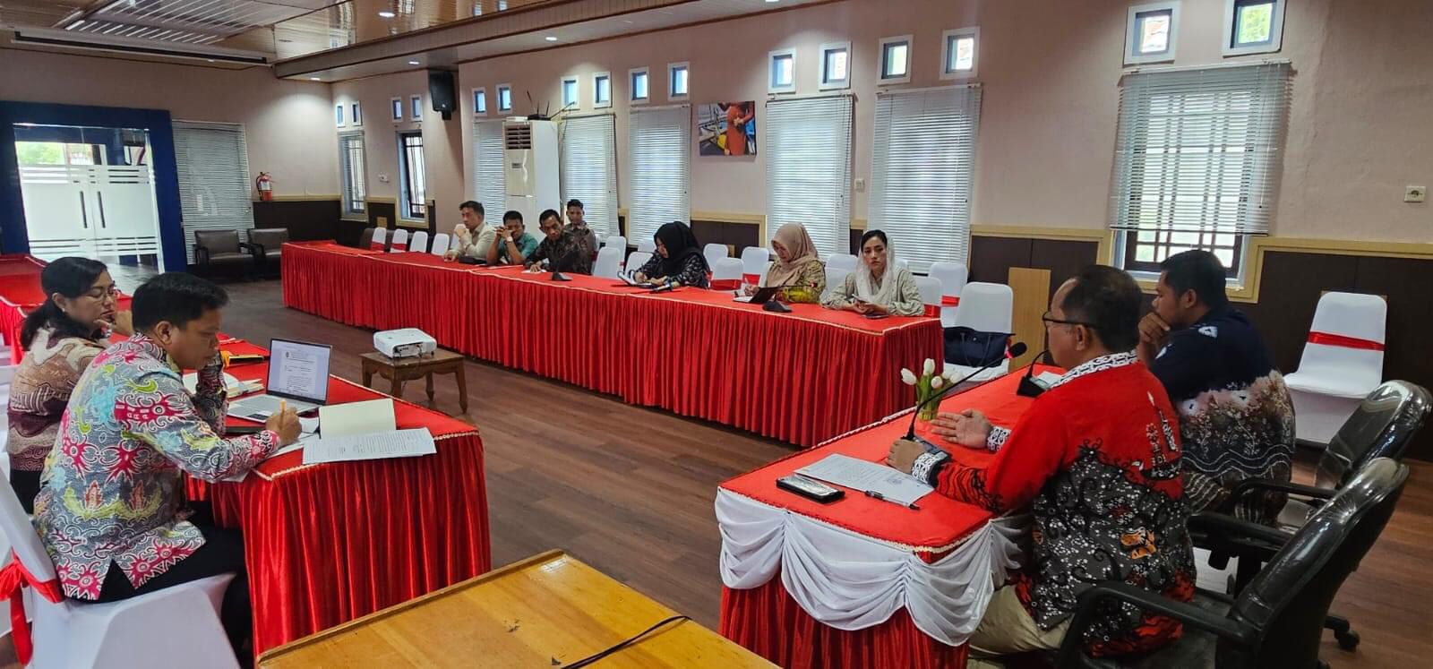 Dinas Kelautan dan Perikanan Kalteng Terima Kunjungan DPRD Kobar