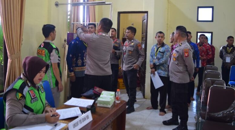 Animo Masyarakat Gunung Mas Masuk Polisi Tinggi