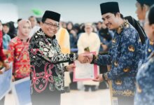 Pj Bupati Kapuas Erlin Hardi Hadiri Penyerahan SK PPPK dan Pengambilan Sumpah Janji Jabatan