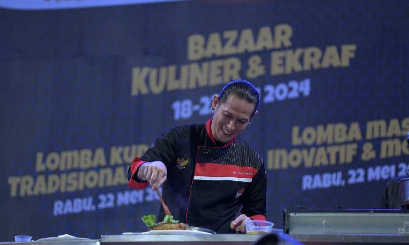 Chef Juna Pukau Peserta dan Pengunjung Festival Kuliner Nusantara 2024