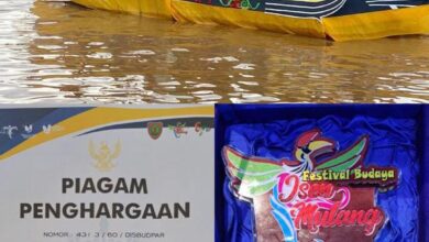 Korem 102/Pjg Sabet Juara Favorit dalam Lomba Kapal Hias di FBIM dan FKN 2024