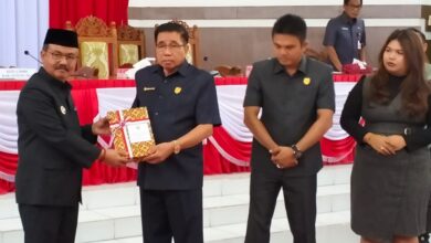 Raperda Pertanggungjawaban Pelaksanaan APBD TA. 2023 Diserahkan
