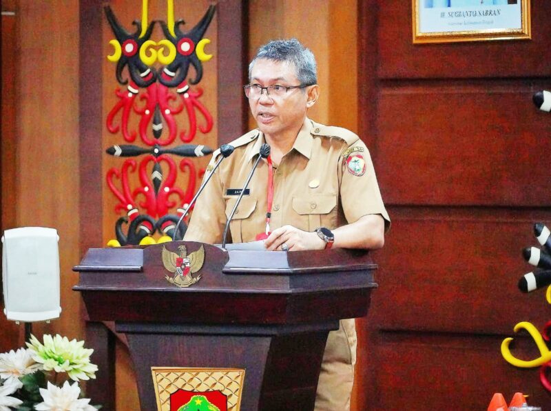 Akhmad Husain Membuka Rapat Koordinasi Kesbangpol Se-Kalimantan Tengah Tahun 2024