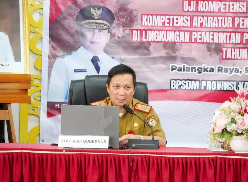 Suhaemi Buka Uji Kompetensi dan Sertifikasi Aparatur Pengelola Keuangan Daerah