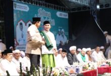 Kepala BKD Provinsi Kalteng Hadiri Kalteng Bershalawat