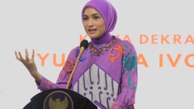 Peningkatan Desain Kriya dan Wastra Kalteng untuk Daya Saing Global