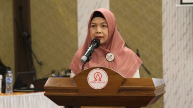 Asisten Ekbang Pimpin Rapat Tim Penilaian BLUD untuk SMKN di Kalteng