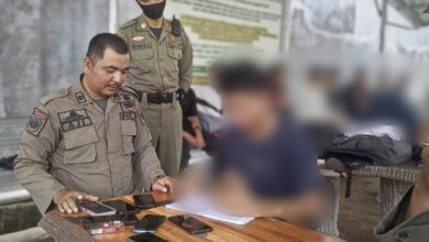 Satpol PP Kalteng Tertibkan Pelajar Membolos di Luar Sekolah